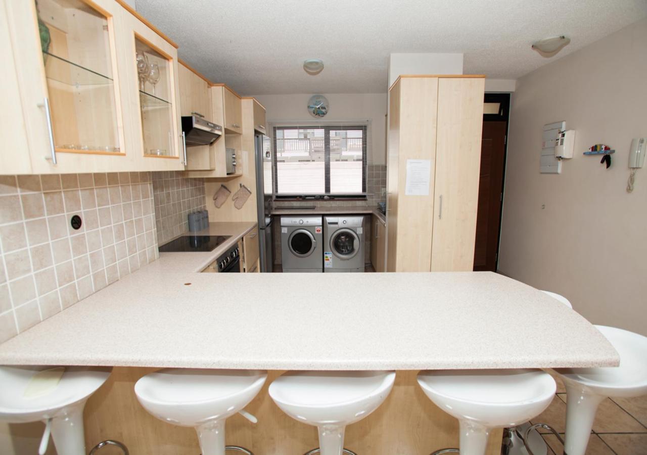 Bianka'S Self-Catering Apartment スワコプムント エクステリア 写真