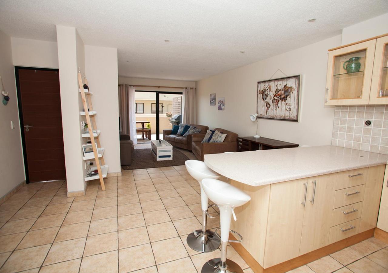 Bianka'S Self-Catering Apartment スワコプムント エクステリア 写真